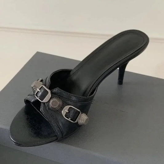 New High-heeled Slippers for Women 2024 One-word Stylish Commuter Studded Slippers for Women with Black Heels Sandales