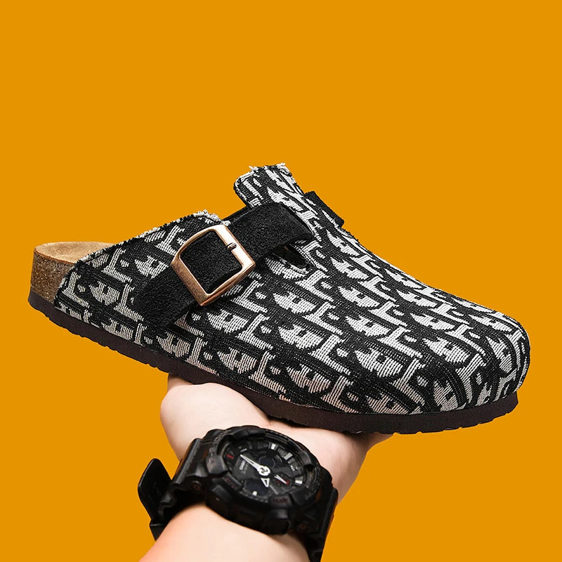 Comfortable Slip-On Slippers Spring 2026 Trendy Streetwear Mules Convenient Easy-To-Wear Breathable Flat Heel Design Sandals