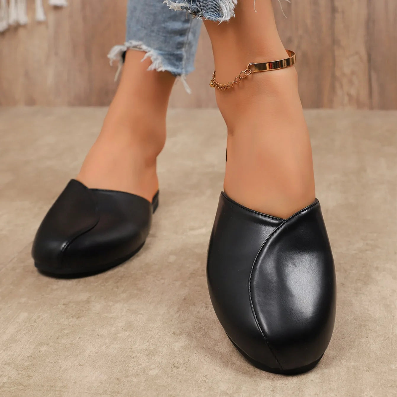 Women Slippers Handmade Flat Bottom Leather Slippers Home Big Size Sandals Anti-slip Slip-On Shoes Lightweight Slides Women