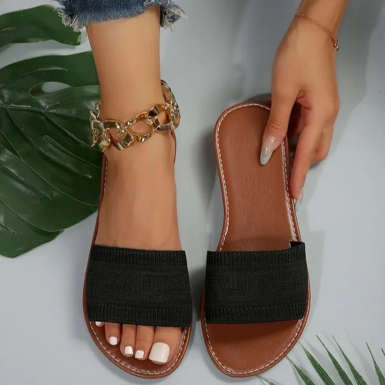 Women Slippers 2024 Summer Luxury Fashion Flat Sandals Brown Designer Open Toe Non-Slip Outdoor Beach Slippers Slides Women
