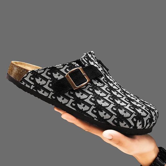 Comfortable Slip-On Slippers Spring 2026 Trendy Streetwear Mules Convenient Easy-To-Wear Breathable Flat Heel Design Sandals