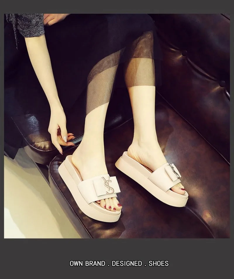 2025 Best-selling NEW Slippers Summer Shoes Women Platform Design Slides Fashion Letters Ladies Shoes Casual Slippers Salsnda