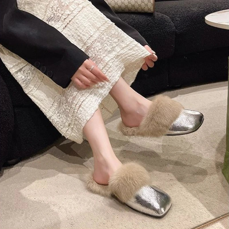 Women's Flat Slippers 2025 Autumn Winter Fashion Outdoor Warm Non Slip Plush Shoes Lightweight Comfortable Casual Half Slippers