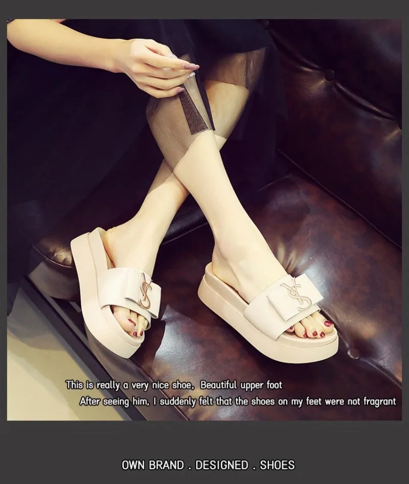 2025 Best-selling NEW Slippers Summer Shoes Women Platform Design Slides Fashion Letters Ladies Shoes Casual Slippers Salsnda