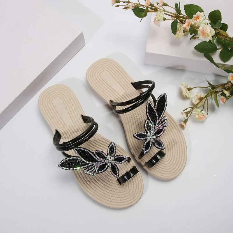 Summer Women Slippers Glitter Sandals Non-slip Slippers Maple Leaf Toe Flip Flops Fashion Beach Shoes Outdoor Flat Slippers 2025