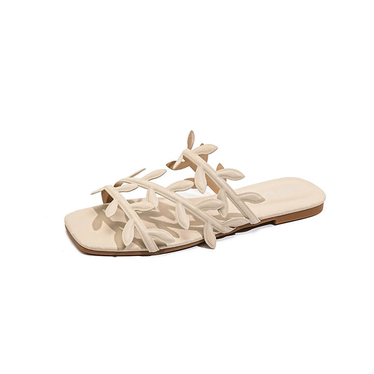 Women's Slippers Fashion Maple Leaf Decoration Design Slippers 2026 Summer Beach Slippers for Women Outdoor Non Slip Flat Slides