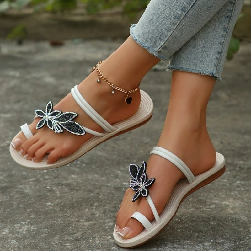 Summer Women Slippers Glitter Sandals Non-slip Slippers Maple Leaf Toe Flip Flops Fashion Beach Shoes Outdoor Flat Slippers 2025
