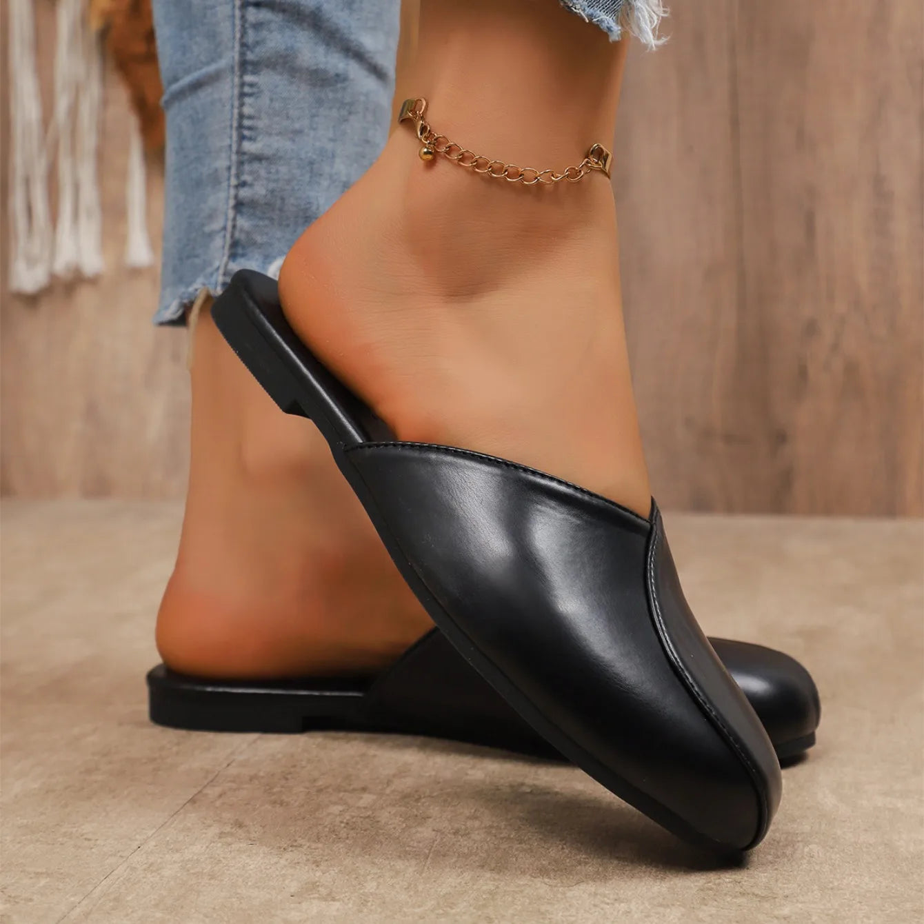 Women Slippers Handmade Flat Bottom Leather Slippers Home Big Size Sandals Anti-slip Slip-On Shoes Lightweight Slides Women