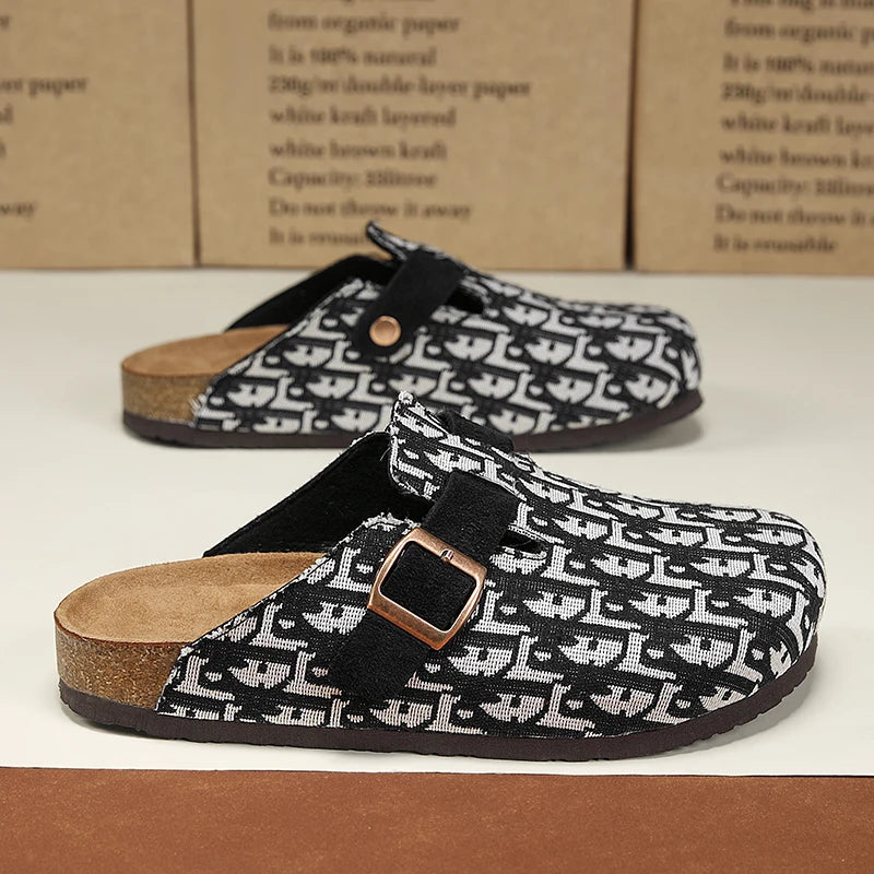 Comfortable Slip-On Slippers Spring 2026 Trendy Streetwear Mules Convenient Easy-To-Wear Breathable Flat Heel Design Sandals
