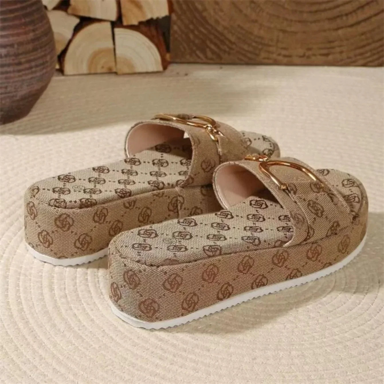 2025 Women Wedges Slippers Summer New Fashion Sandals Fashion Outdoor High Heels Women Slippers Shallow Beach Shoes Slides Women