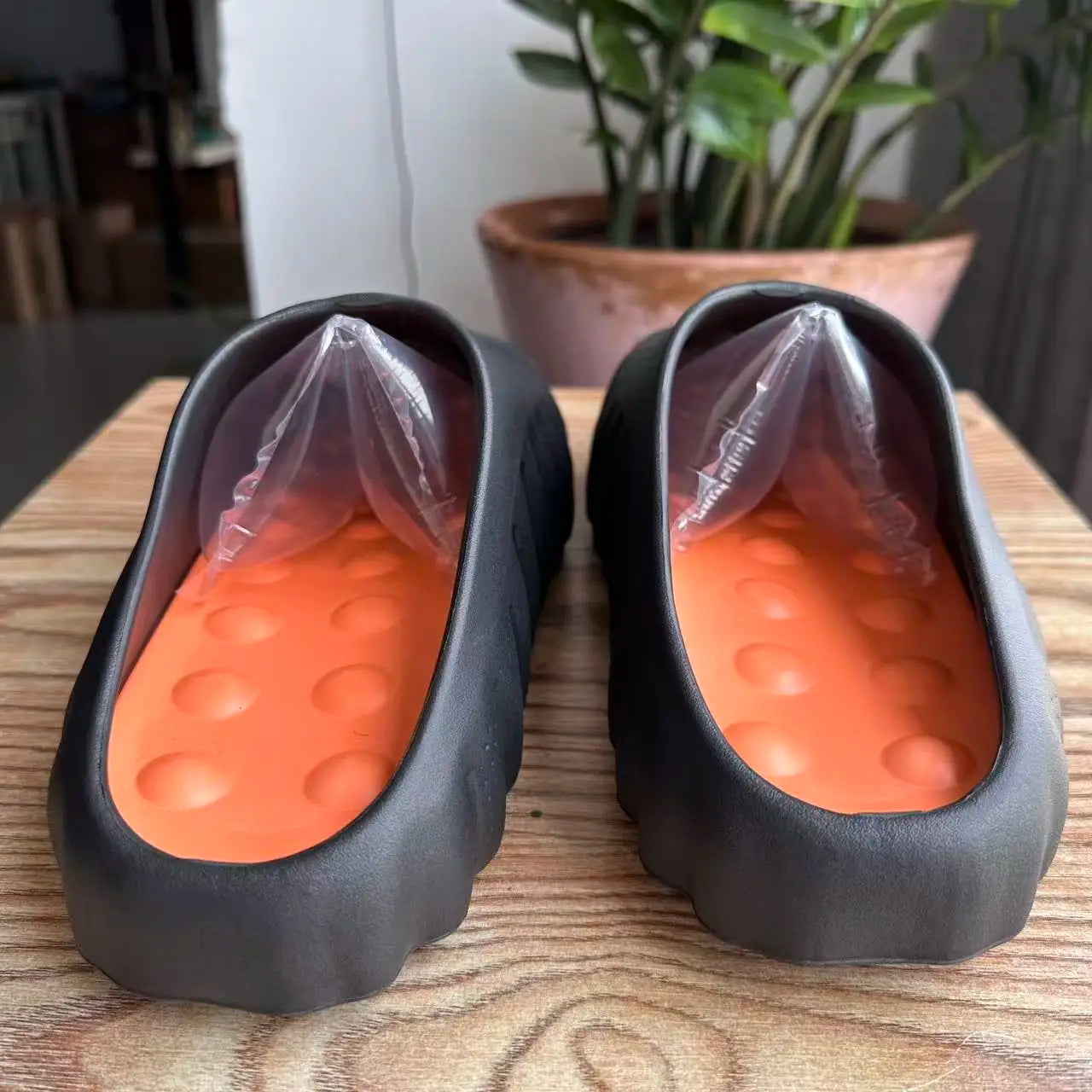 Men's Slippers Non-Slip Slides Fashion Massage Slippers Comfortable Women Slides Summer Sandals Outdoor Indoor Shoes Big Size